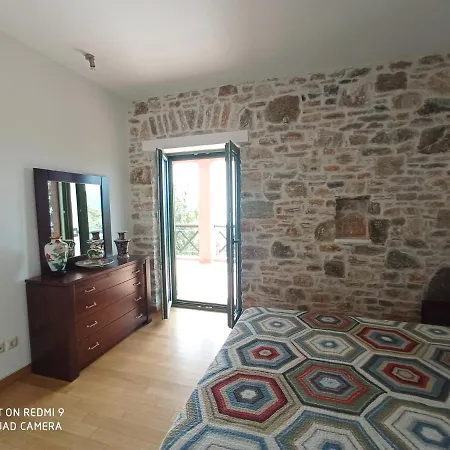 Sklithro In The Heart Of The Forest With Magnificent View Of The Sea Just 10 Minutes From It *