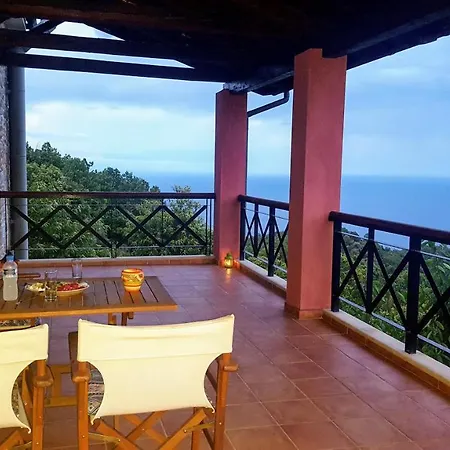 Villa Sklithro In The Heart Of The Forest With Magnificent View Of The Sea Just 10 Minutes From It *
